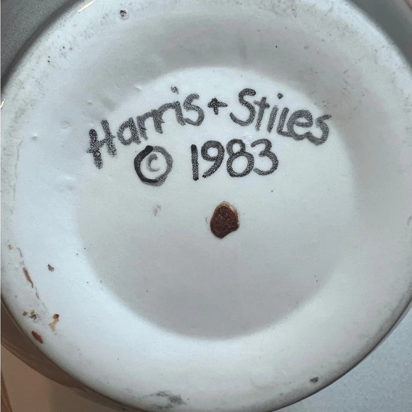 Vintage ceramic vase 1980s contemporary Signed Harris & Stiles 1983 - Picture 7 of 7